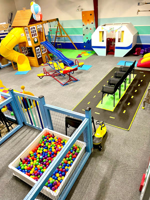 Travelers Rest indoor playground and family fun center for the Greenville area of upstate South Carolina. Clean, safe, family fun to keep babies through children age 8 entertained! Children’s birthday party packages available.  